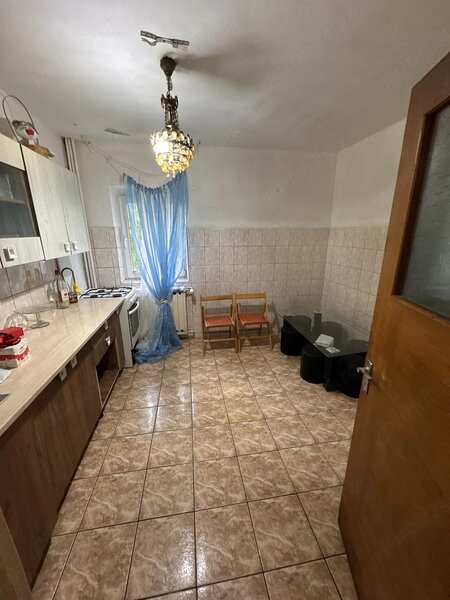 Berceni, Brancoveanu, metrou, parc, bloc reabilitat